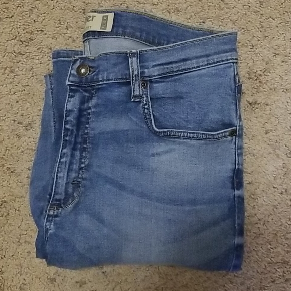 Wrangler Other - Wrangler Slim Straight Flex Jeans